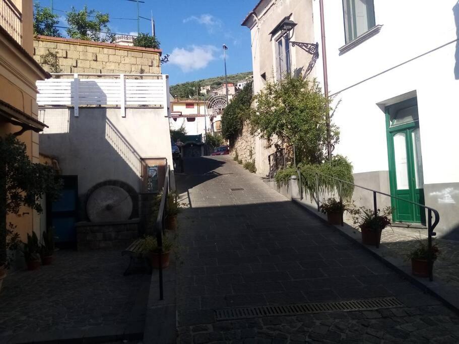 Casa Sorrentina Holiday Вико-Экуенсе Экстерьер фото